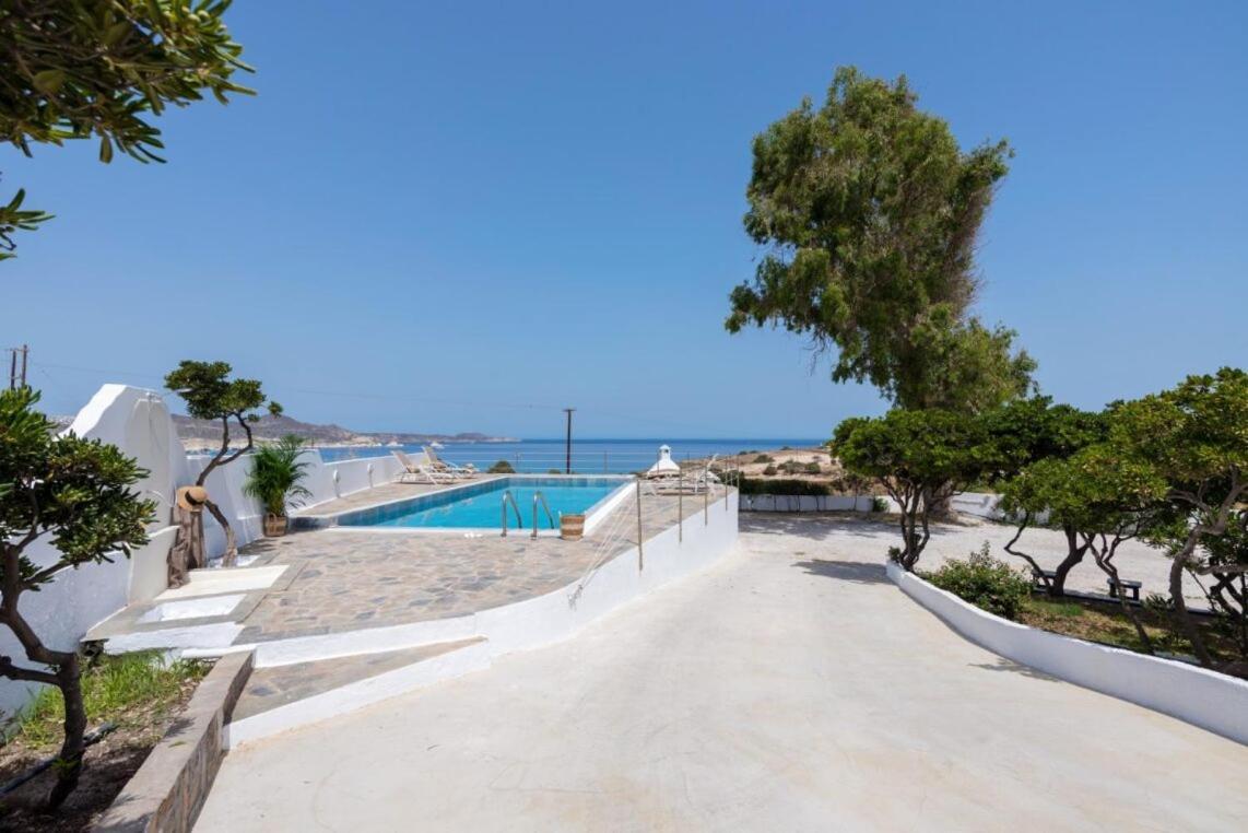 Kanelis Studios & Suites Mytakas Exterior foto
