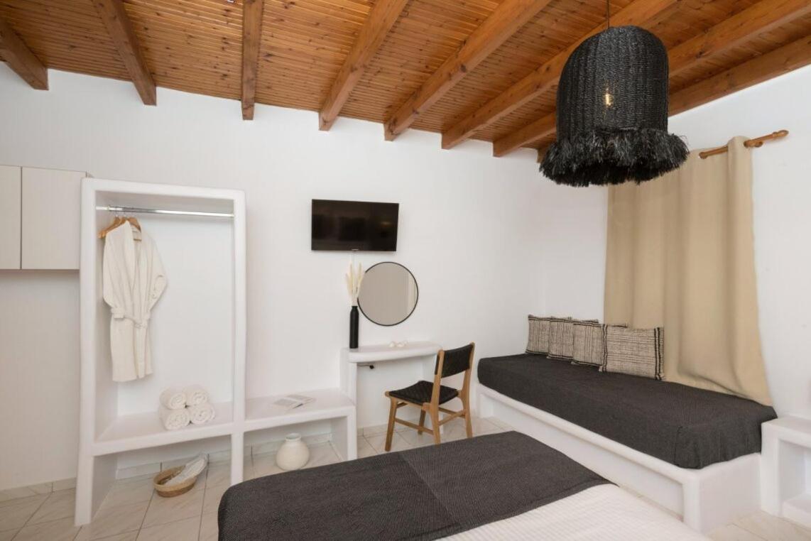 Kanelis Studios & Suites Mytakas Exterior foto